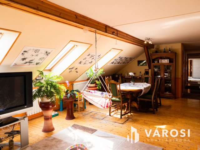 Kübekházi Csoda befektetésre és lakóházra