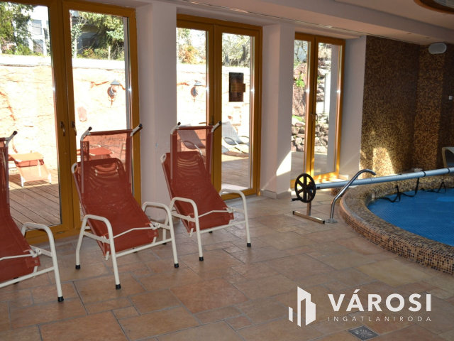 Balatonnál, étterem, hotel, wellness és rendezvényközpont !