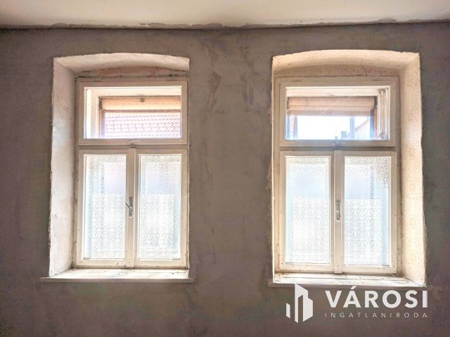 Pásztó, Hasznos: a kis parasztház újjászületésre vár