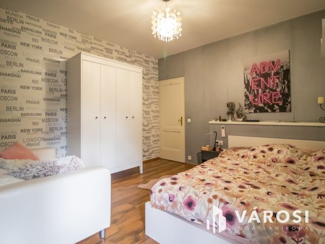 Otthonos álomház a Ráchegyen