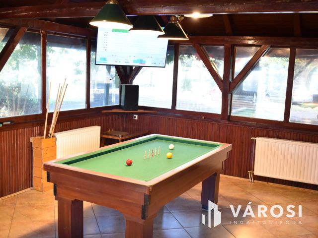 Családias vendéglátó saját vendégkörrel!