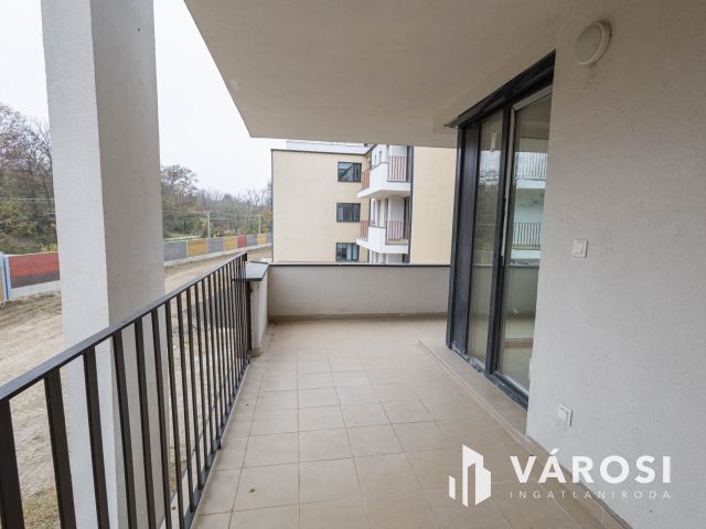 Kulcsrakész lakás Péterhegyen D-F-4