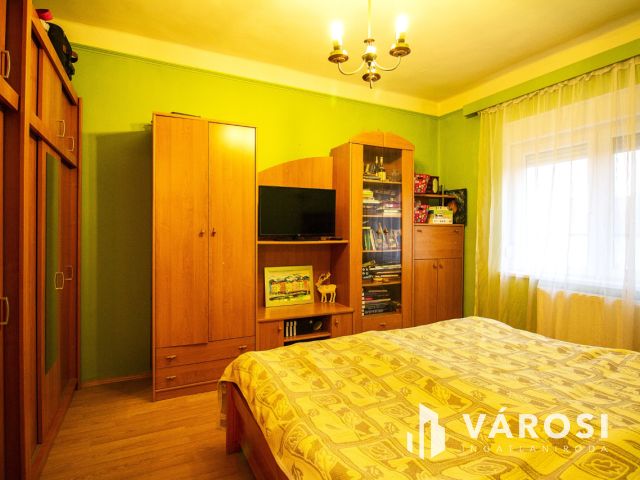 Tágas, kényelmes otthon Szeged-Kiskundorozsmán!