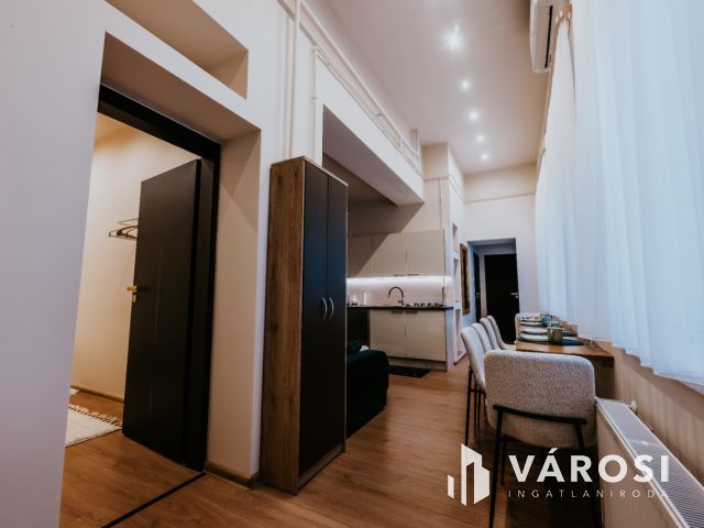 Különleges,értékes,extra "Mini Hotel" eladó.