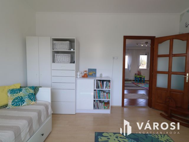 Tökéletes választás, leendő nagycsaládosoknak.