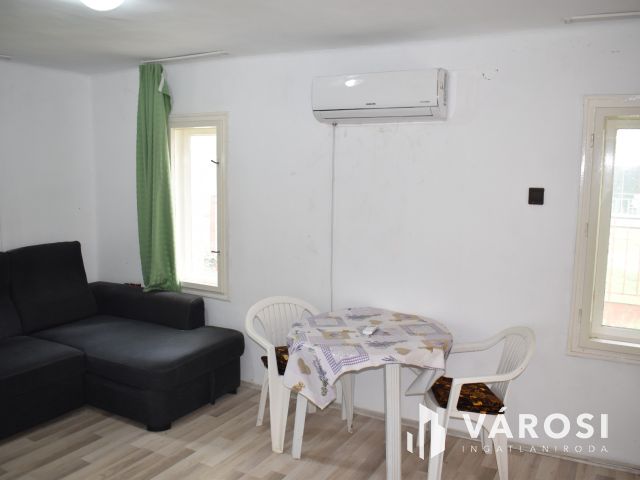 Városerdei felújított, téliesített nyaraló!