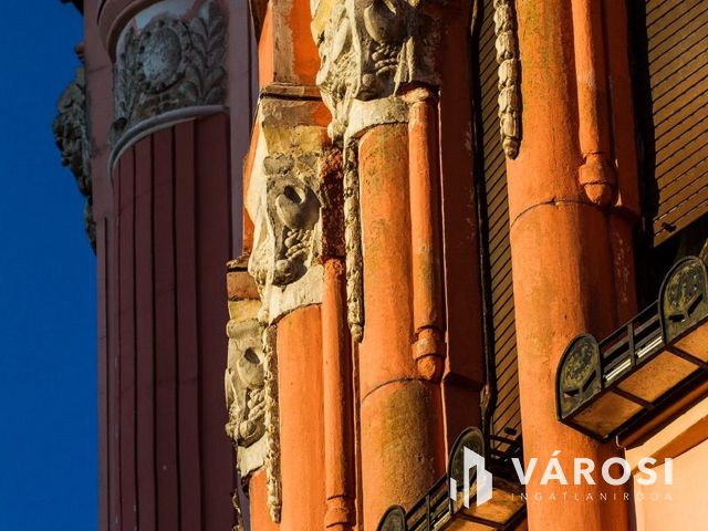 Debrecen Főutcáján 1700 nm-es impozáns ingatlan eladó!