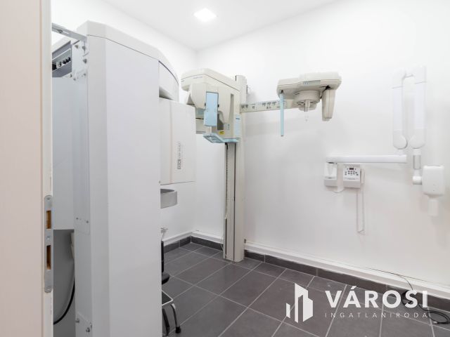 26 m2-es fogászati rendelő felszerelve, berendezve Újbudán