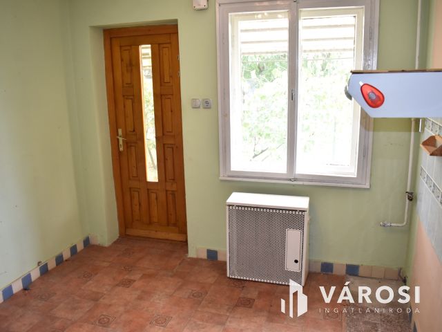 Két generációs családi ház a románvároson!