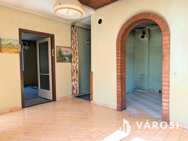 Vidéki ház vagy nyaraló?