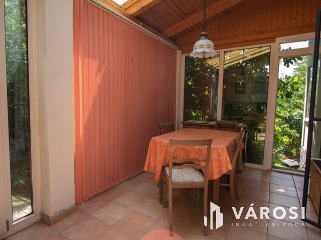 Gosztola hegyi ingatlan, szép nagy területtel eladó!