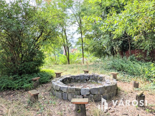 Nyaralókomplexum Szarvason-Kivételes Lehetőség a Vízparton!