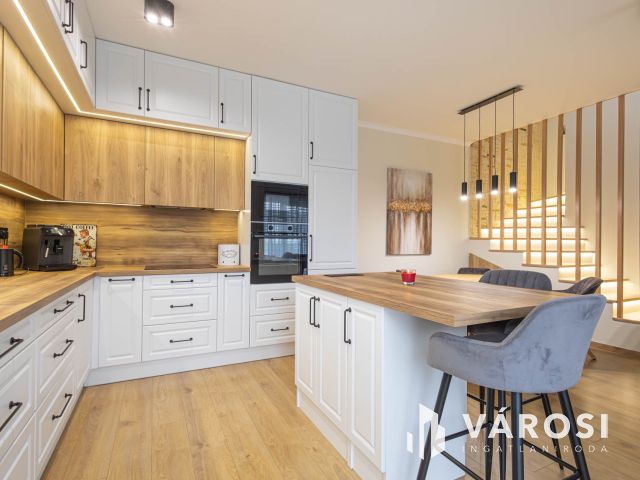 Kényelmes prémium családi ház a Kállay ligetben!