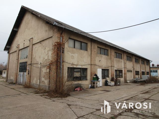 Raktárból lakások- fejlesztés a dorogi belvároshoz közel!!