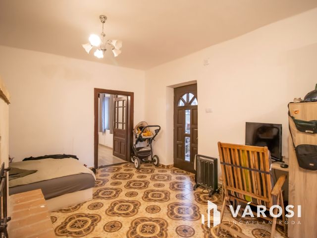 Eladó parasztház Sukorón