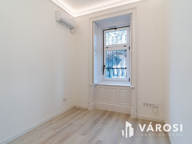 Akár lakni akár befektetni Vásárhely belvárosában 04