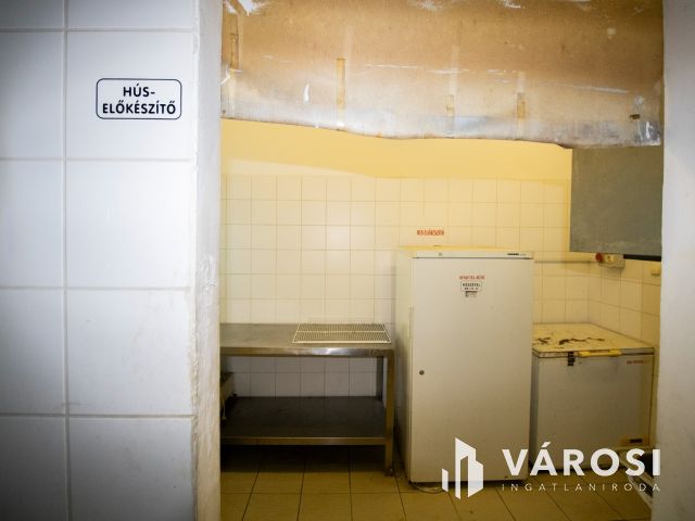 Rendezvényközpont + panzió