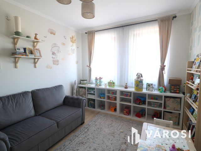 Modern családias otthon Mórahalmon.