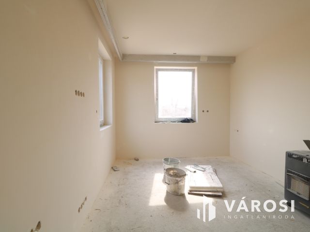 Baktói ikerház,minőségi kulcsrakész kivitelben.