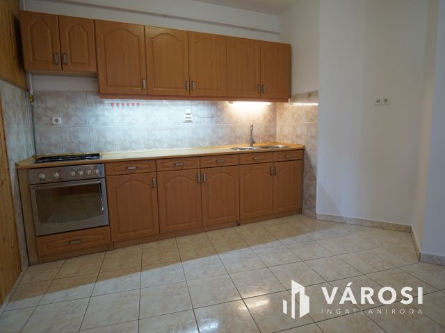 Kiadó lakás az Irtás utcában!