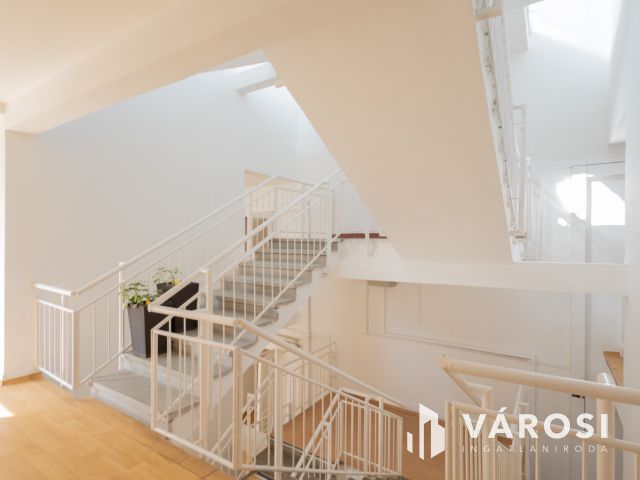 Gyönyörű belvárosi lakás a szökőkútnál