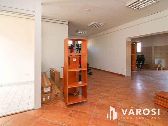 Felújított raktár kiadó – többféle hasznosítási lehetőséggel