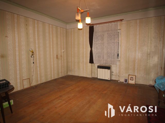 Jó elrendezésű ház a belvároshoz közel, Szombathelyen