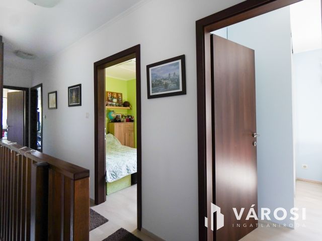 Panorámás családi ház