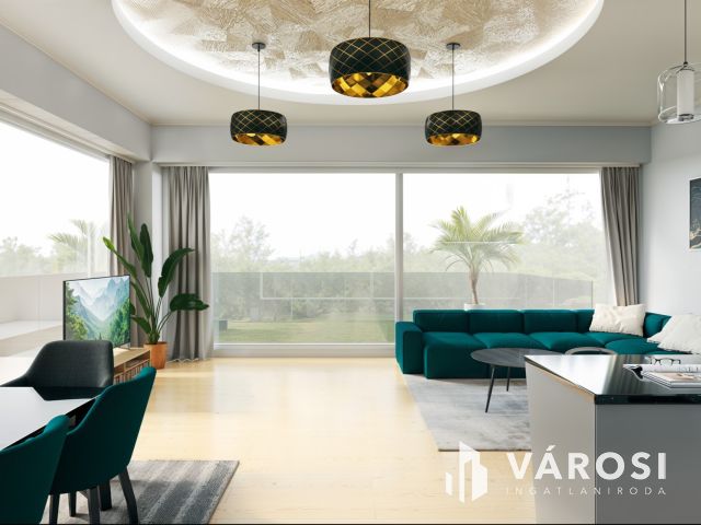 Medencés luxus penthouse lakás Sóstón eladó